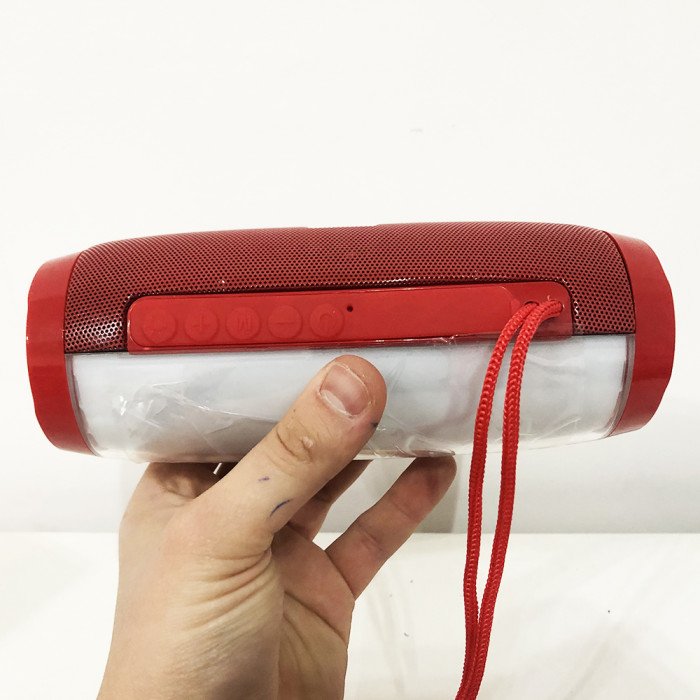Портативна bluetooth колонка вологостійка TG157 Pulse з різнокольоровою підсвіткою. Колір червоний