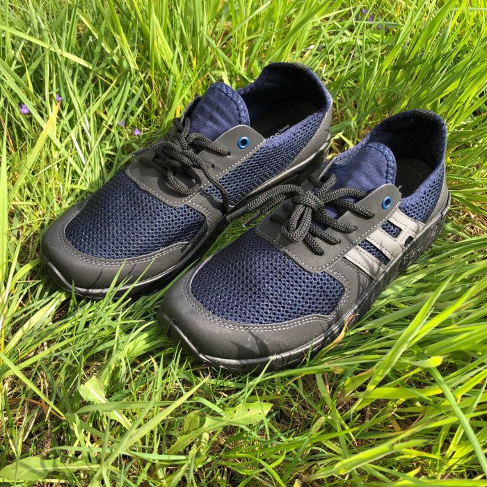 Модні універсальні кросівки із сітки 45 розмір. Чоловічі кросівки з тканини, що дихають. Модель 48177. Колір: синій