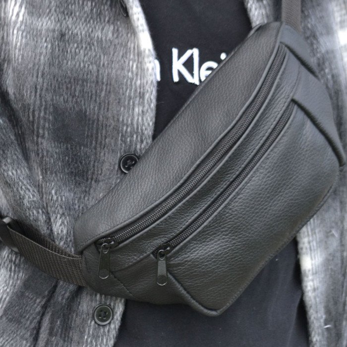 Комплект: шкіряна бананка + тактичний ліхтар