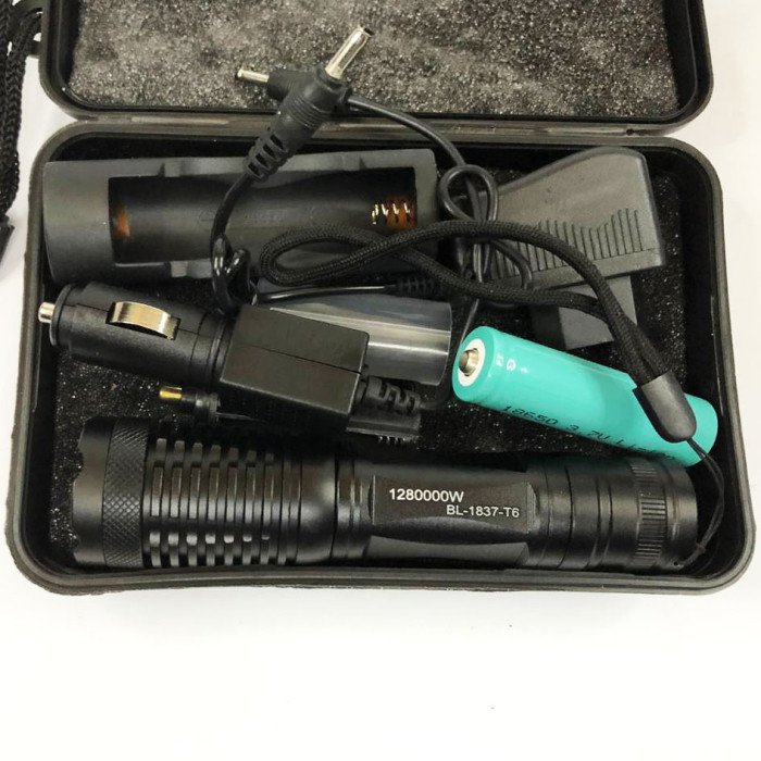 Ліхтар Police BL-1837-T6 (1х18650, зарядки 220В та 12В, 5 режимів, 1050 люмен), Водонепроникний ліхтар