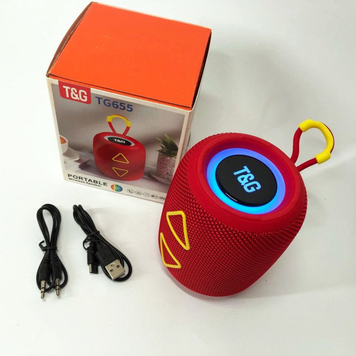 Портативна колонка TG655 5W з RGB підсвічуванням та ремінцем, бездротова колонка потужна. Колір: червоний