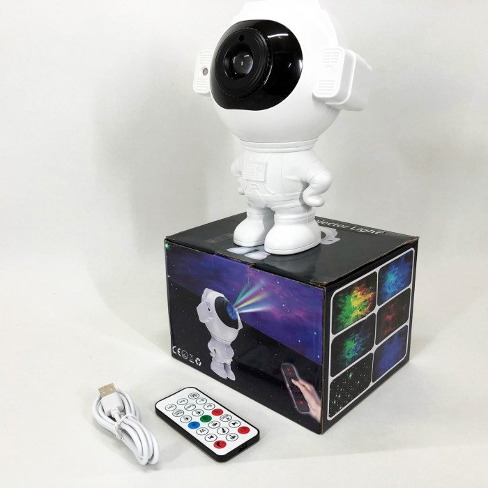 Зоряний 3D проектор Astronaut, Лазерний нічник-проектор астронавт LED, Міні лазерний проектор небо