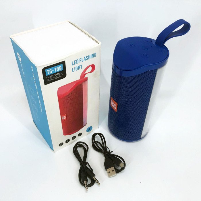 Портативна Bluetooth колонка TG169 з різнокольоровим підсвічуванням FM-радіо 5Wx2. Колір: синій