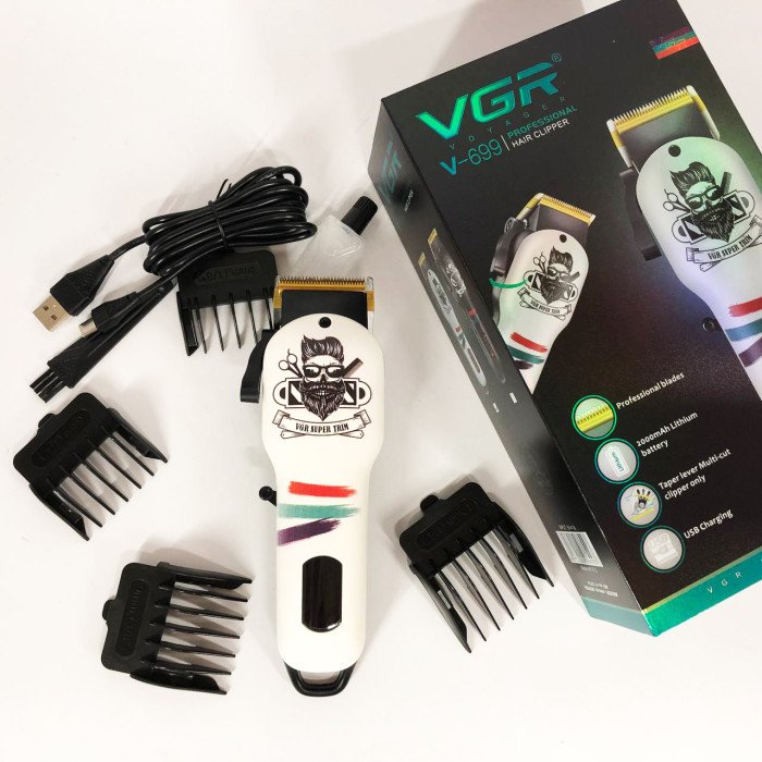 Машинка для стрижки волосся та бороди професійна VGR V-699 B з насадками та LED дисплеєм. Колір: білий