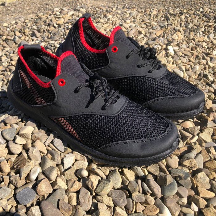 Чоловічі кросівки із сітки 42 розмір. Літні чоловічі кросівки. Модель 12843. Колір: чорний