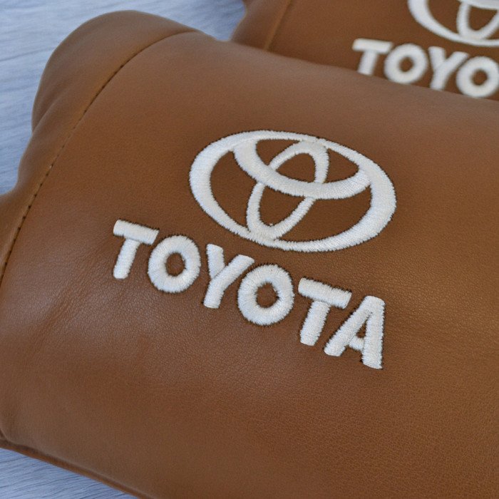 Набір шкіряних подушок 2шт на підголівник Toyota. Комфортні ортопедичні подушки,Тойота