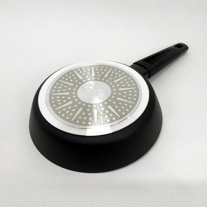 Сковорода з індукцією 20 см Con Brio СВ-2029 антипригарне покриття можна мити в посудомийній машині