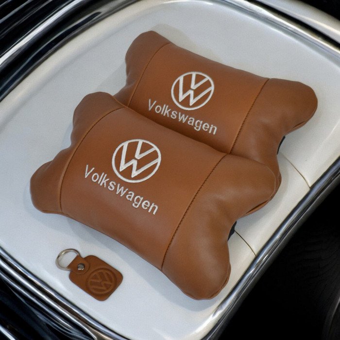 Набір подушок 2шт для автомобіля Volkswagen, з натуральної коричневої шкіри. Подушки на підголовник