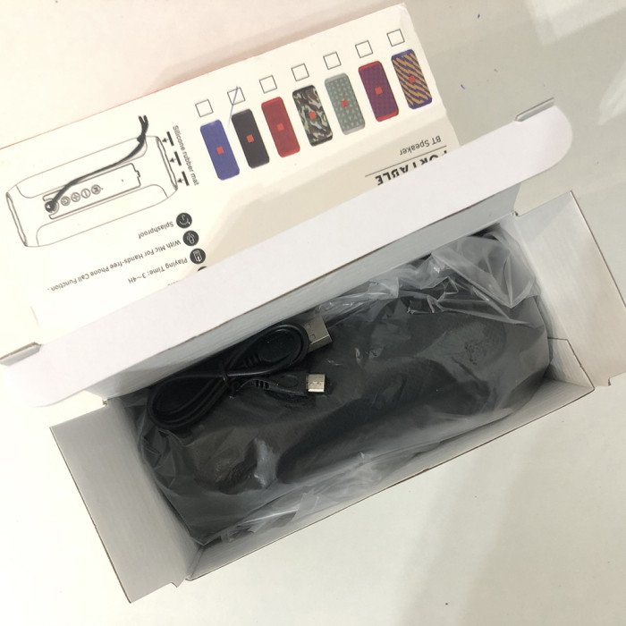 Bluetooth-колонка TG-117 портативна вологостійка. Колір чорний