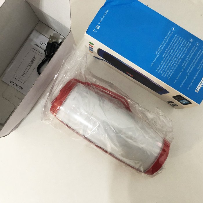 Портативна bluetooth колонка вологостійка TG157 Pulse з різнокольоровою підсвіткою. Колір червоний