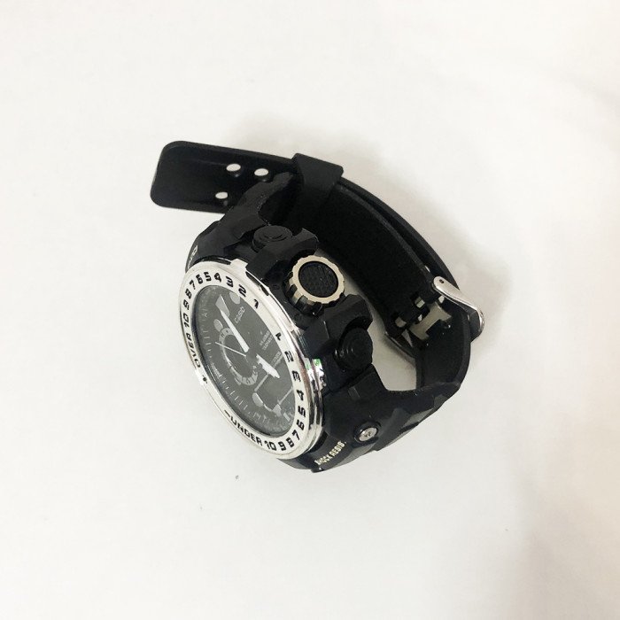 Годинник наручний G-SHOCK GWN-1000GB. Колір: срібло