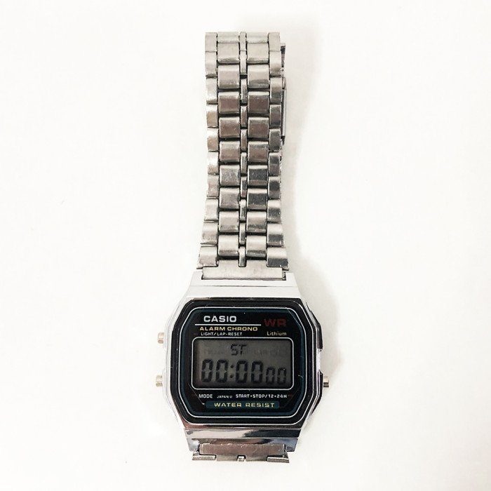 Годинник наручний класичний: Casio. Колір: срібло
