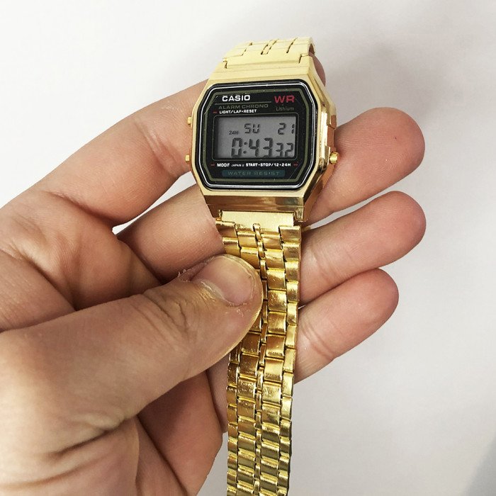 Годинник наручний класичний: Casio. Колір: золото