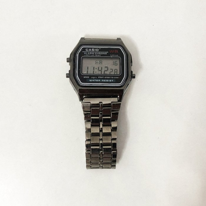 Годинник наручний класичний: Casio. Колір: платина