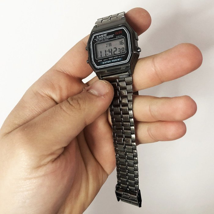 Годинник наручний класичний: Casio. Колір: платина