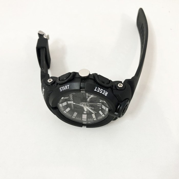 Годинник наручний G-SHOCK GA-500. Колір: чорний з білим