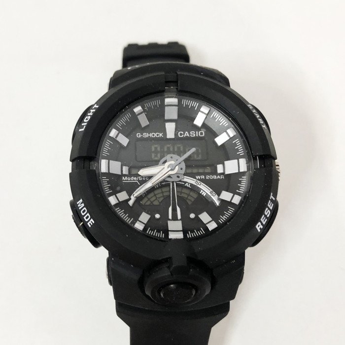 Годинник наручний G-SHOCK GA-500. Колір: чорний з білим