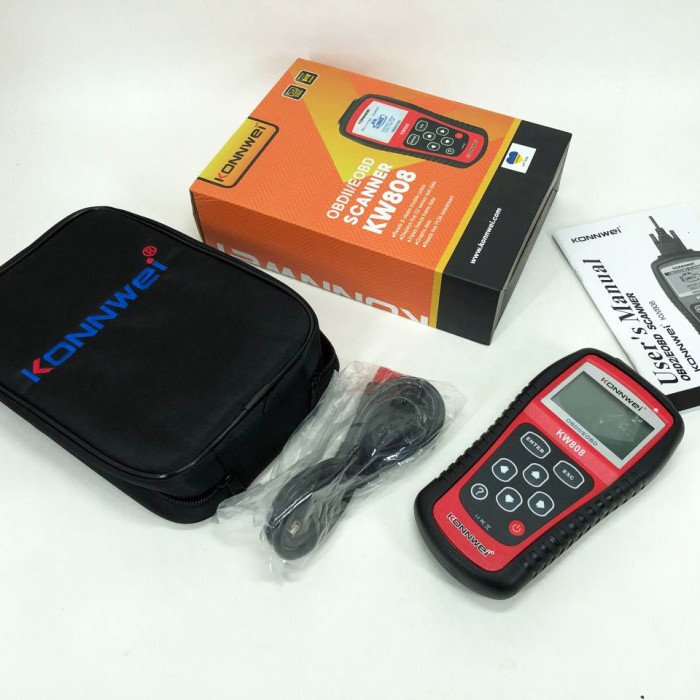 Автомобільний діагностичний сканер Konnwei KW808 OBD II/EOBD, Автотестер універсальний Адаптер