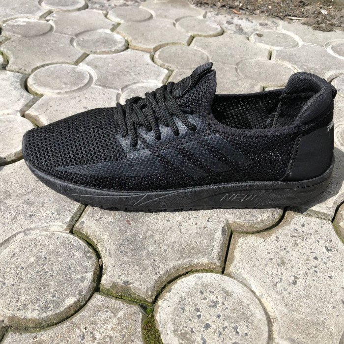 Кросівки з тканинним верхом із сітки 43 розмір. Літні кросівки сітка. Модель 67554. Колір: чорний