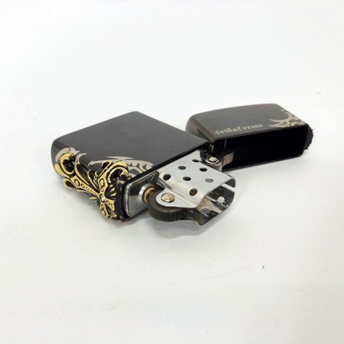 Запальничка бензинова Zorro HL-302, подарункові запальнички, подарунок запальничка хлопцю.