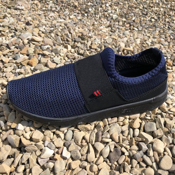 Чоловічі кросівки із сітки 41 розмір. Літні кросівки сітка, взуття для бігу. Модель 44252. Колір: синій