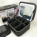 Портативна косметичка органайзер дорожній бьюті кейс з ручкою для перенесення дзеркалом та світлодіодним LED-підсвічуванням