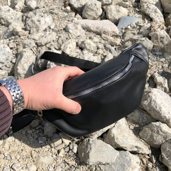 Бананка шкіряна. Сумка на пояс зі шкіри, Універсальна сумка нагрудна, Практична сумка на пояс
