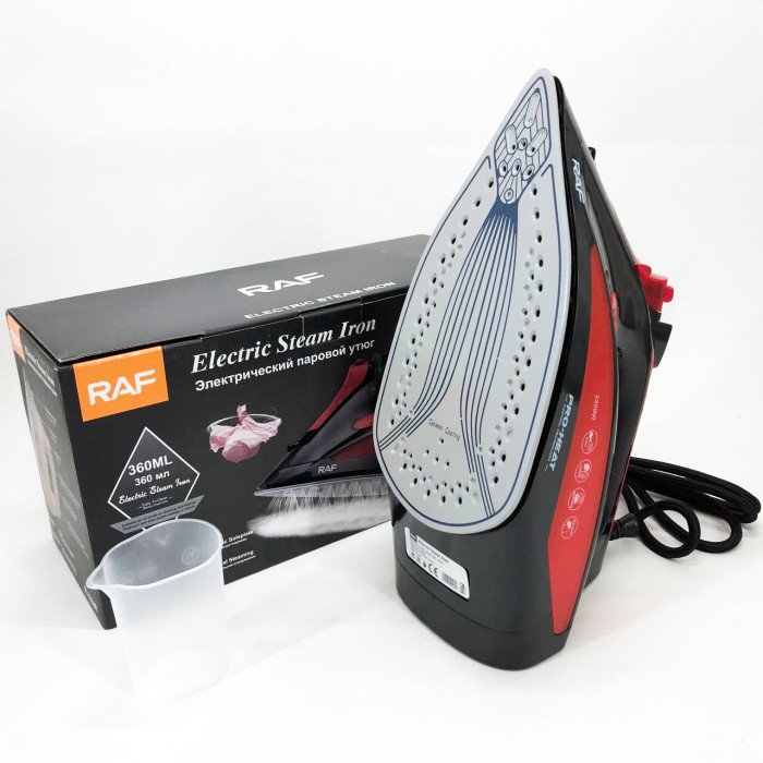 Праска з керамічною підошвою RAF R.1233 потужність 2200Вт 320 мл
