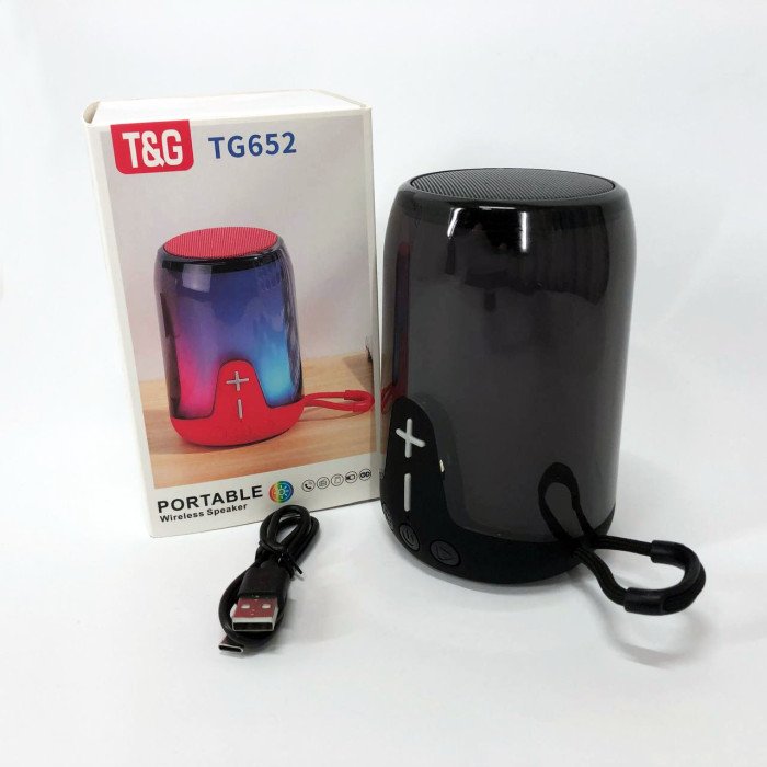 Портативна колонка TG652 5W з RGB підсвічуванням та ремінцем, акумуляторна колонка для музики. Колір: чорний