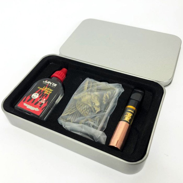 Запальничка бензинова в подарунковій коробці N8, незвичайна запальничка, сувенір запальничка