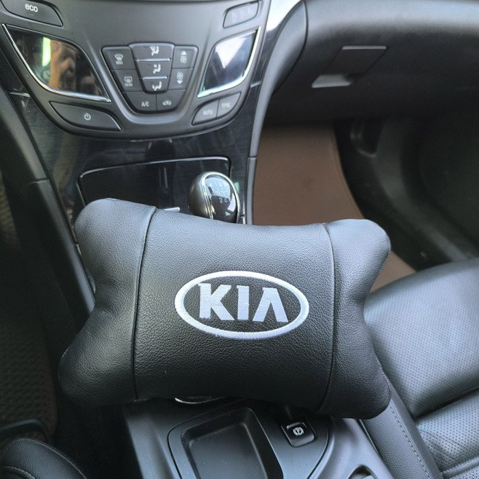 Автодушки 2 шт на підголовник Kia / Кіа, натуральна шкіра, чорні, Підголовник для авто з комфортом