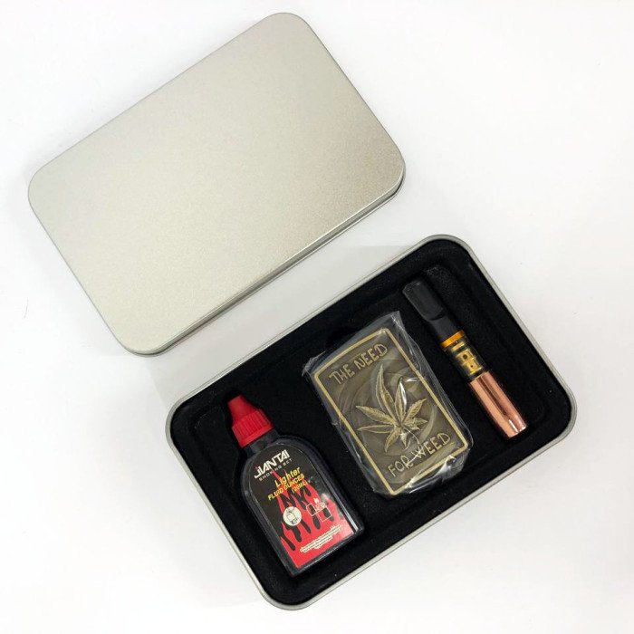 Запальничка бензинова в подарунковій коробці N11, подарункова запальничка сувенірна