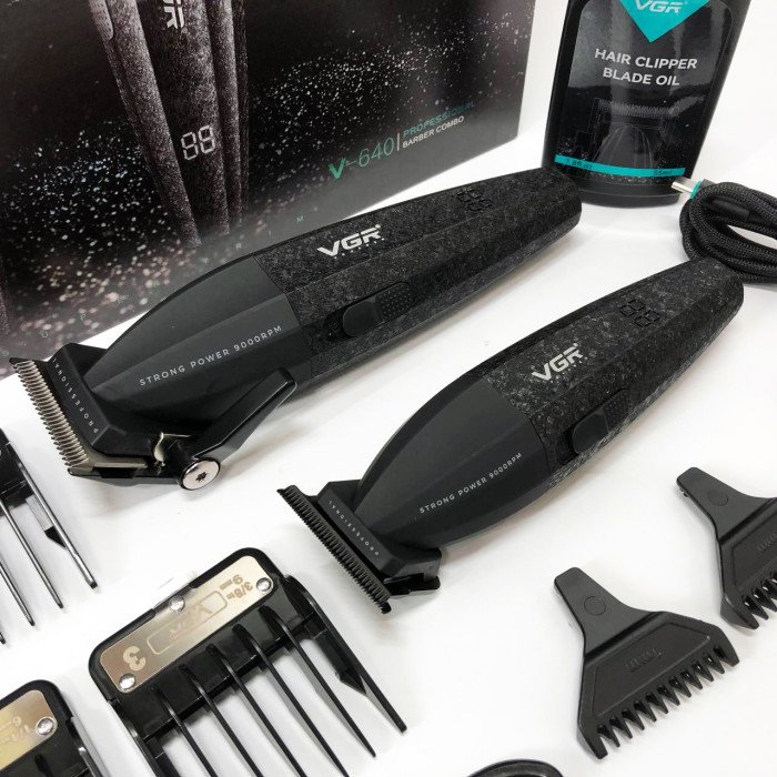 Професійний набір для стрижки волосся VGR V-640 акумуляторний Barber Combo PREMIUM. Колір: чорний