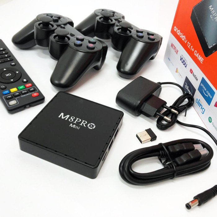 Ігрова телевізійна приставка AndroidTV+Game Box M8PRO Mini + 2 джойстика, Ігрова приставка з підключенням до ТБ
