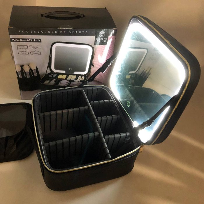 Портативна косметичка органайзер дорожній бьюті кейс з ручкою для перенесення дзеркалом та світлодіодним LED-підсвічуванням