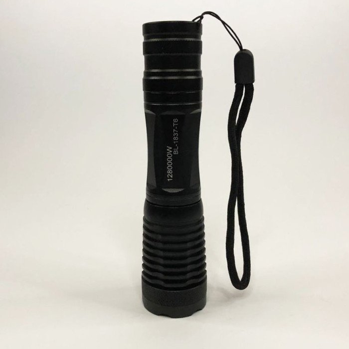 Ліхтар Police BL-1837-T6 (1х18650, зарядки 220В та 12В, 5 режимів, 1050 люмен), Водонепроникний ліхтар