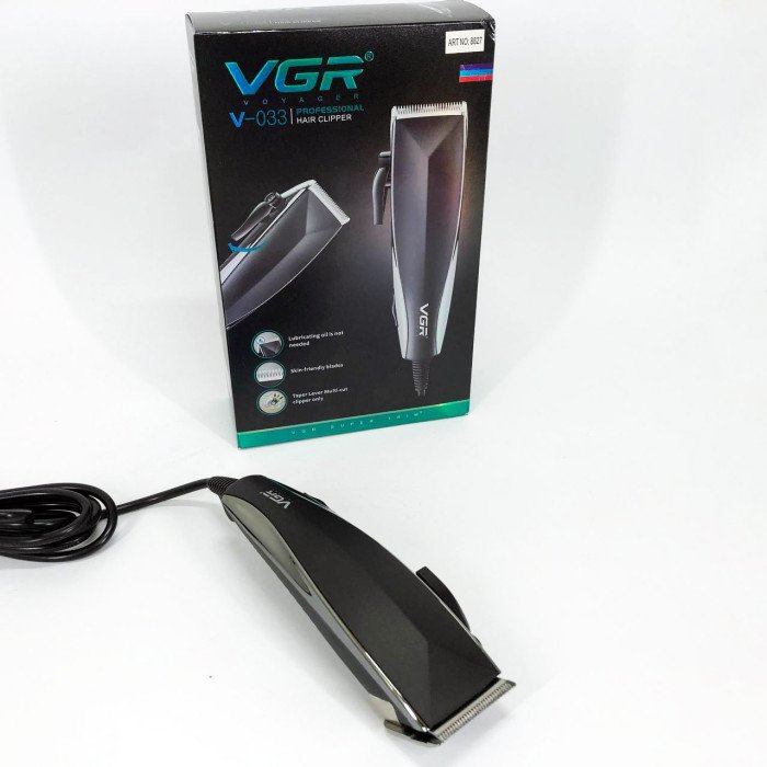 Професійна машинка для стрижки волосся VGR V-033 з функцією тримера та 4 насадками