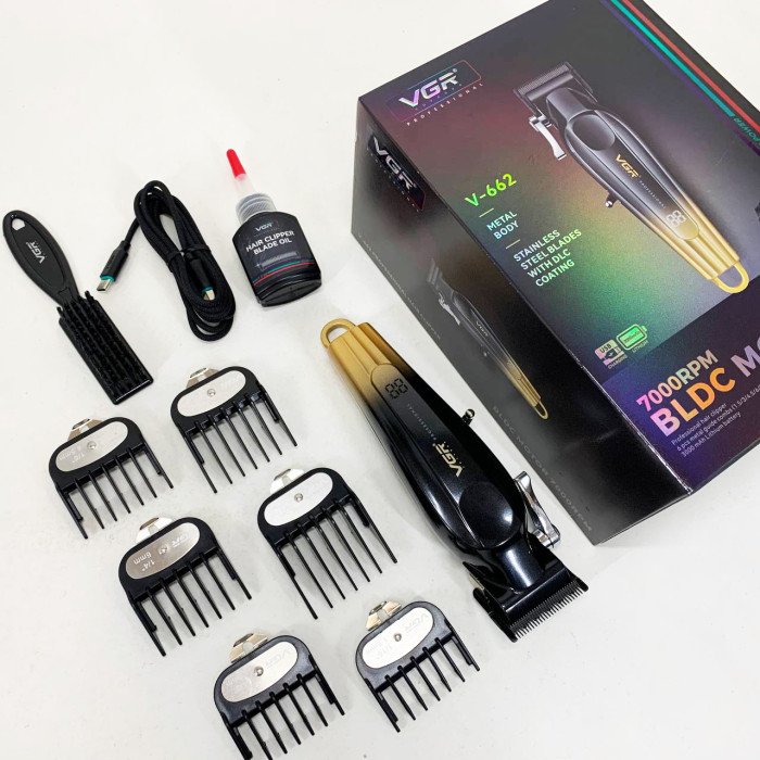 Акумуляторна машинка для стрижки VGR V-662 Колір: золотий