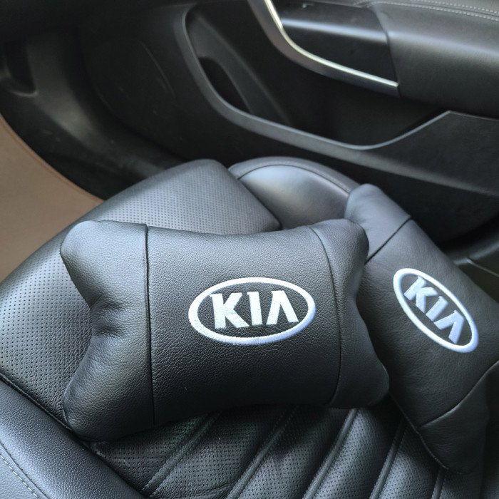 Автодушки 2 шт на підголовник Kia / Кіа, натуральна шкіра, чорні, Підголовник для авто з комфортом