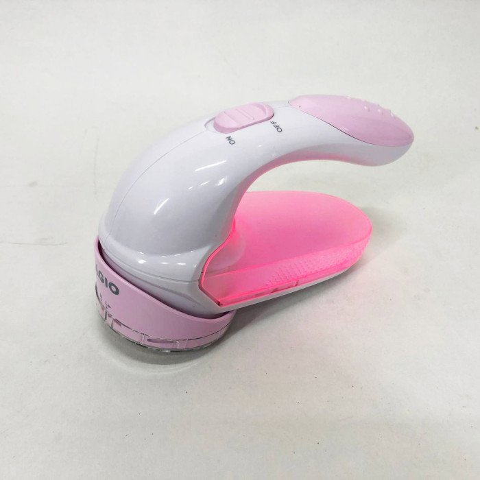 Машинка для стрижки видалення катишків Magio MG-430 для чищення трикотажу в'язаних речей