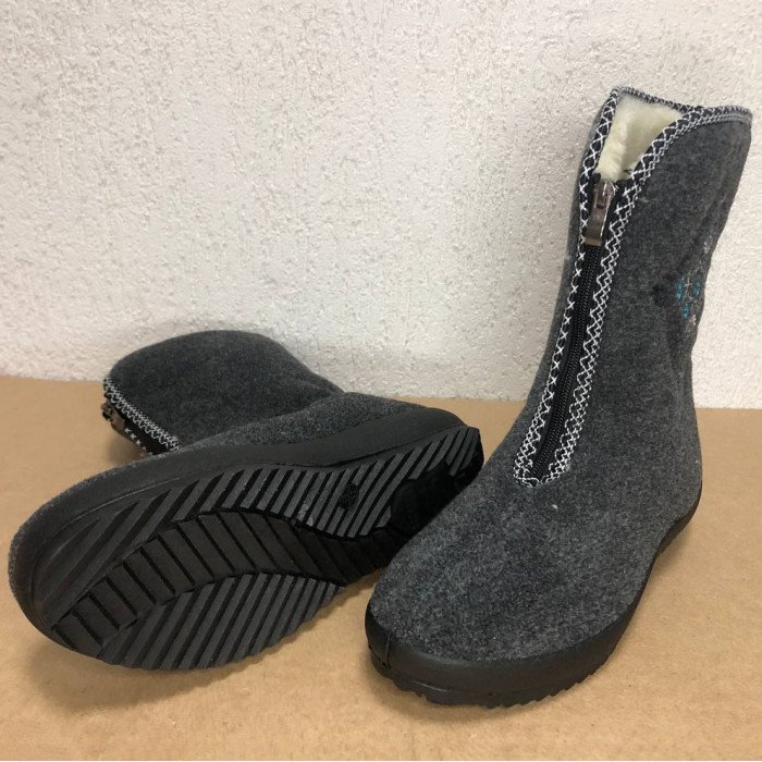 Жіночі чоботи. Розмір 38. Хутряні, високі, утеплені, Бурки повстяні жіночі, Бурки для дому