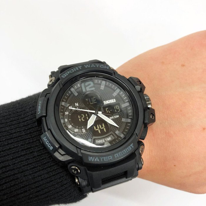 Годинник наручний чоловічий SKMEI 1343BK BLACK, годинник тактичний протиударний. Колір: чорний