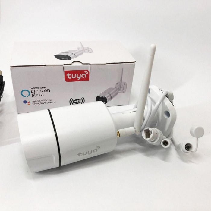 Камера відеоспостереження Camera C16 TUYA APP WIFI IP 3.0 mp вул.