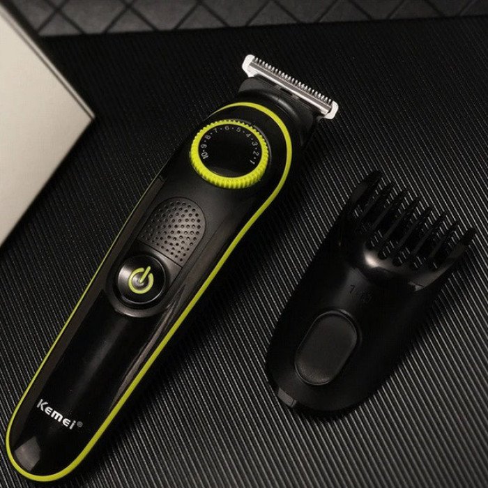 Багатофункціональна бритва Kemei KM-696: акумуляторний триммер з насадками для бороди та волосся