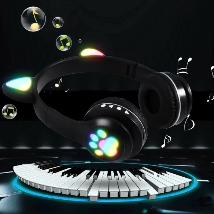 Бездротові навушники з котячими вушками та RGB підсвічуванням Cat VZV 23M. Колір: чорний