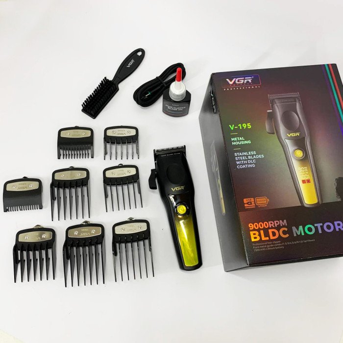 Акумуляторна машинка для стрижки VGR V-195 GOLD