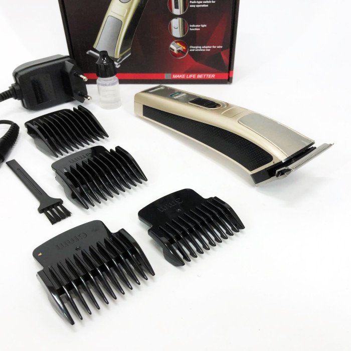 Машинка для стрижки Gemei GM-657 бездротова з комплектом насадок, Перукарські машинки