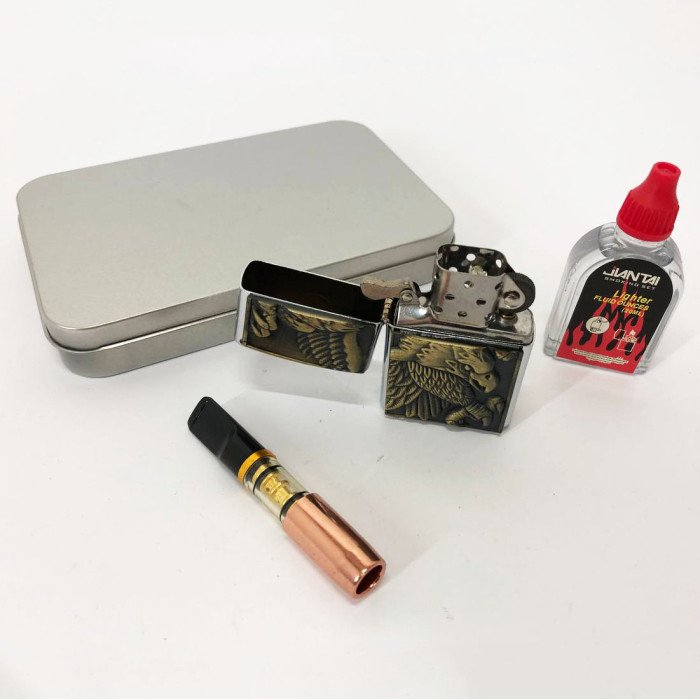 Запальничка бензинова в подарунковій коробці N8, незвичайна запальничка, сувенір запальничка