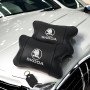Автомобільні подушки 2 шт на підголівник Skoda / Шкода, з натуральної шкіри, стильний аксесуар для вашого авто