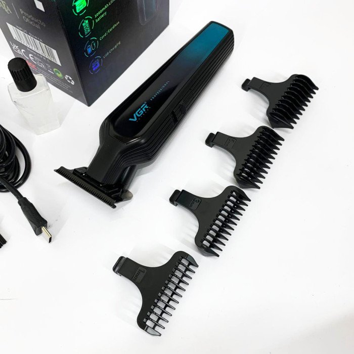 Професійний триммер для бороди та вусів з керамікою VGR V-930 насадки 1-7 мм. Колір: зелений